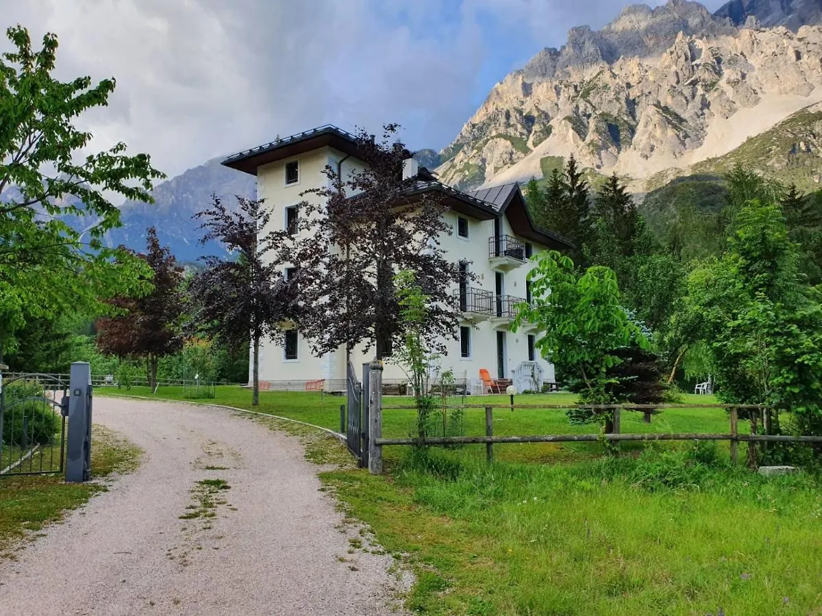 Mansarda 4 Posti Letto In Villa A Borca Di Cadore Villanova  0*, Villanova (Belluno) 이탈리아